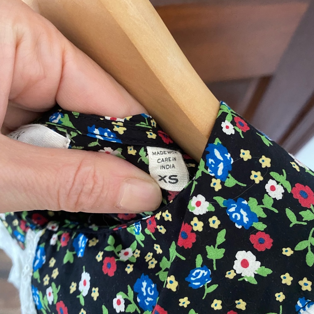 Doen Amie Top - Montpellier Floral - XS - Picture 6 of 6